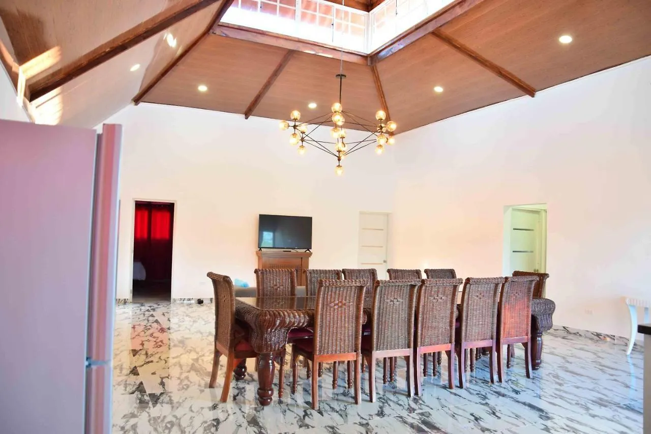 Apartamento Los Altos de Constanza