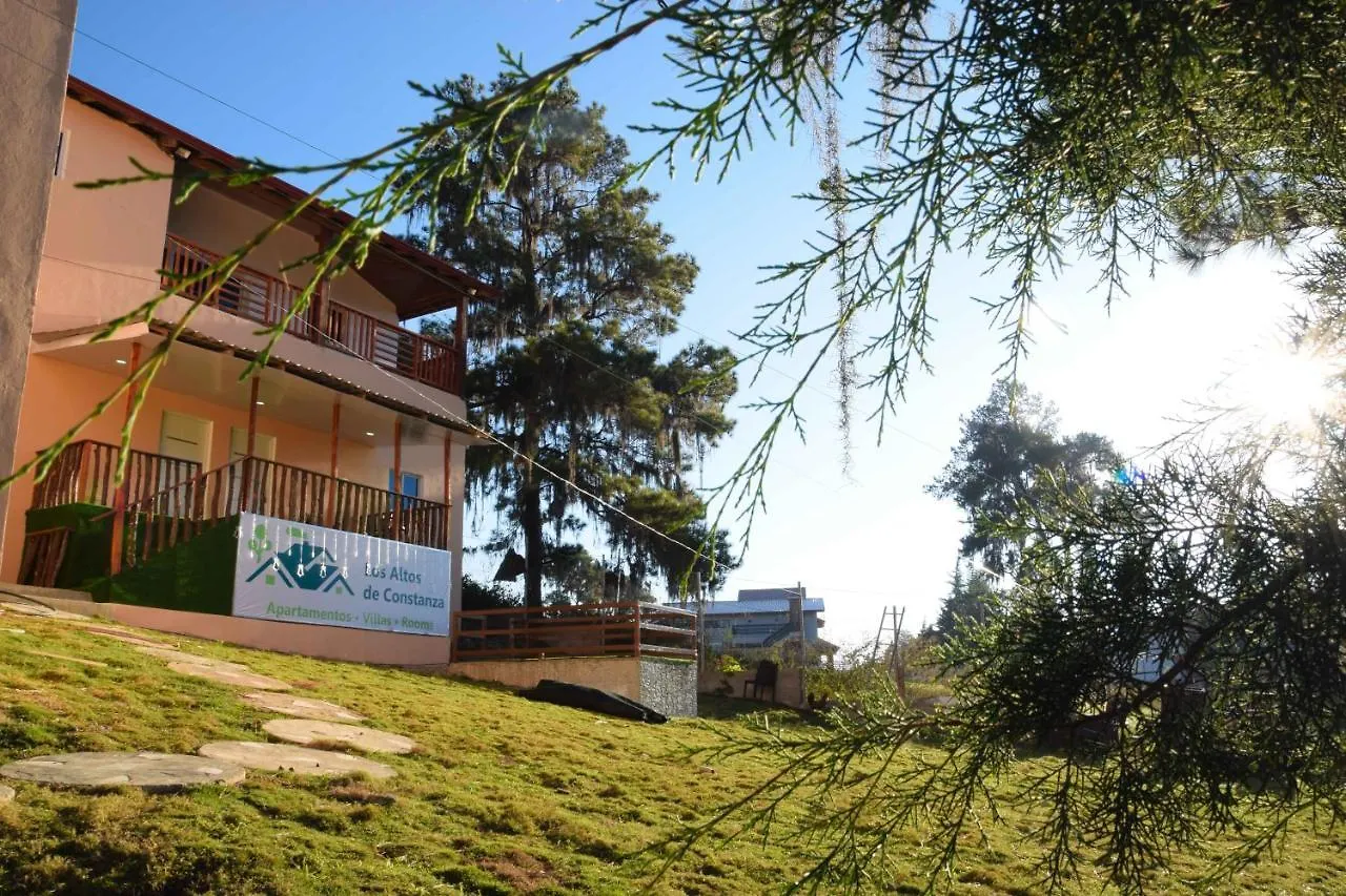 Los Altos De Constanza