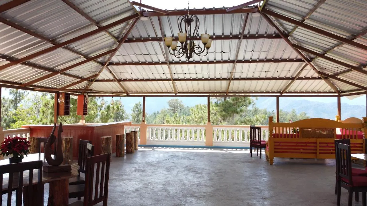 Los Altos De Constanza