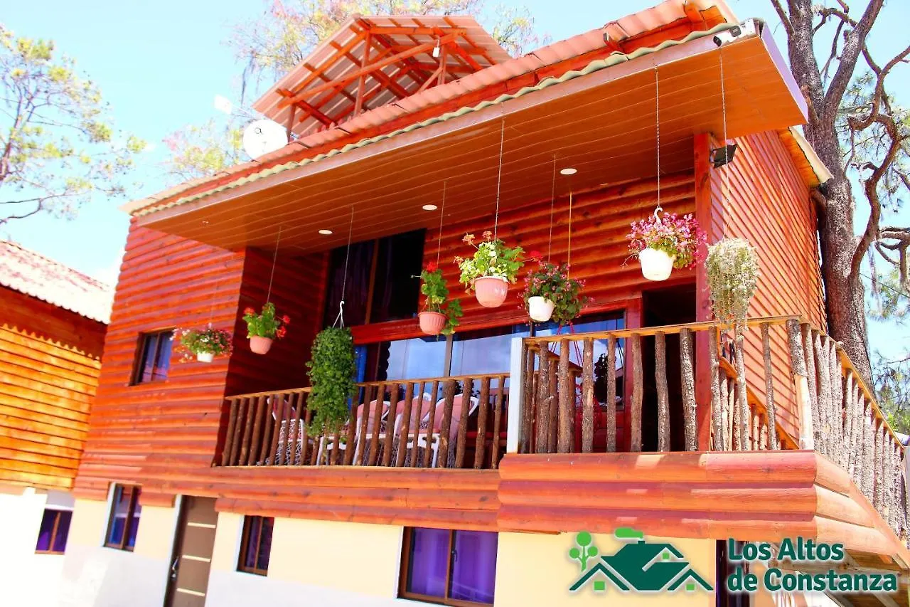 Los Altos De Constanza Dominikana